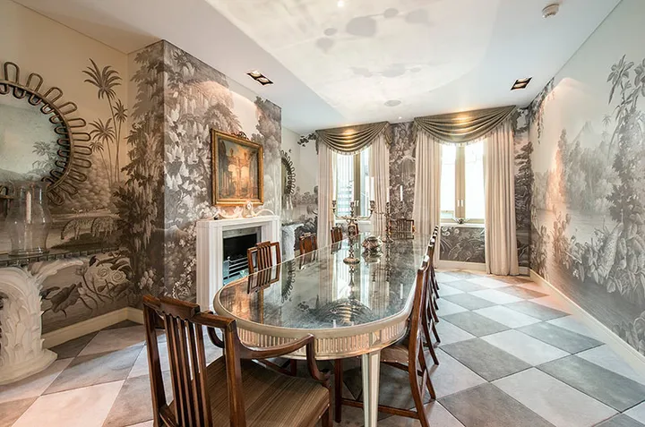 London Town House 5